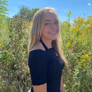 Meet your Posher, Riley